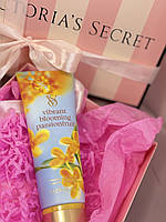 Лосьйон для тіла Bright Mariposa Apricot Victoria s Secret ОРИГІНАЛ