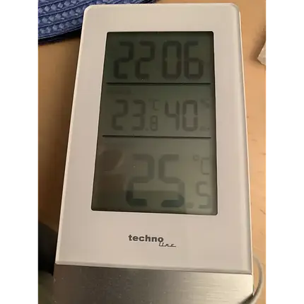 Термогігрометр з будильником і виносним температурним дротовим сенсором Technoline WS7039 (White), фото 2