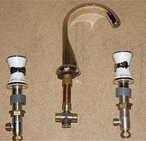 РОЗПРОДАЖ THG Змішувач для раковини на 3 отвори, серія CHANTAL THOMAS,Poumes