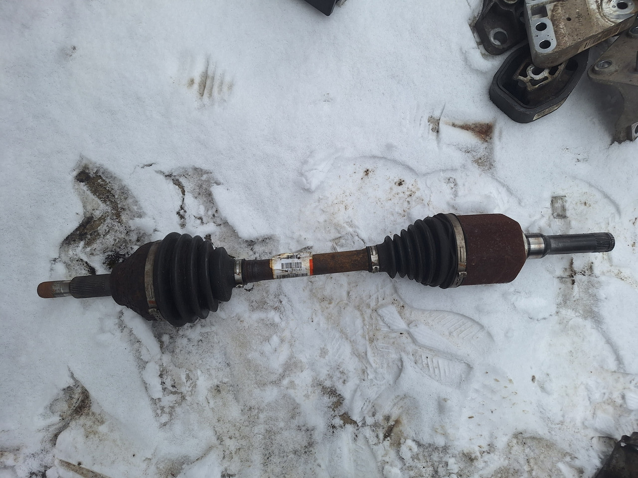 Піввісь привід передня ліва коротка для 2,3л 2016-2019 BB533B437EK BB5Z3B437K, фото 1