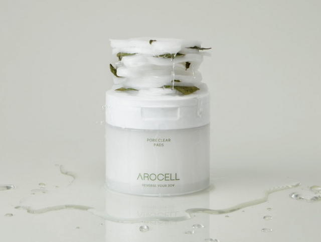 Пілінг-педи Arocell з AHA, BHA і PHA-кислотами для глибокого очищення та сяйва шкіри Мультикислотні пілінг-педи Arocell Pore Clear Pad