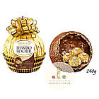 Шоколадна куля Ferrero Roche Grande, з цукерками Італія 240 г., фото 2