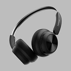 Навушники та гарнітури