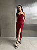 Бордове спокусливе облягаюче плаття на тонких бретелях, імітацією чашки і вирізом на ніжці, фото 6