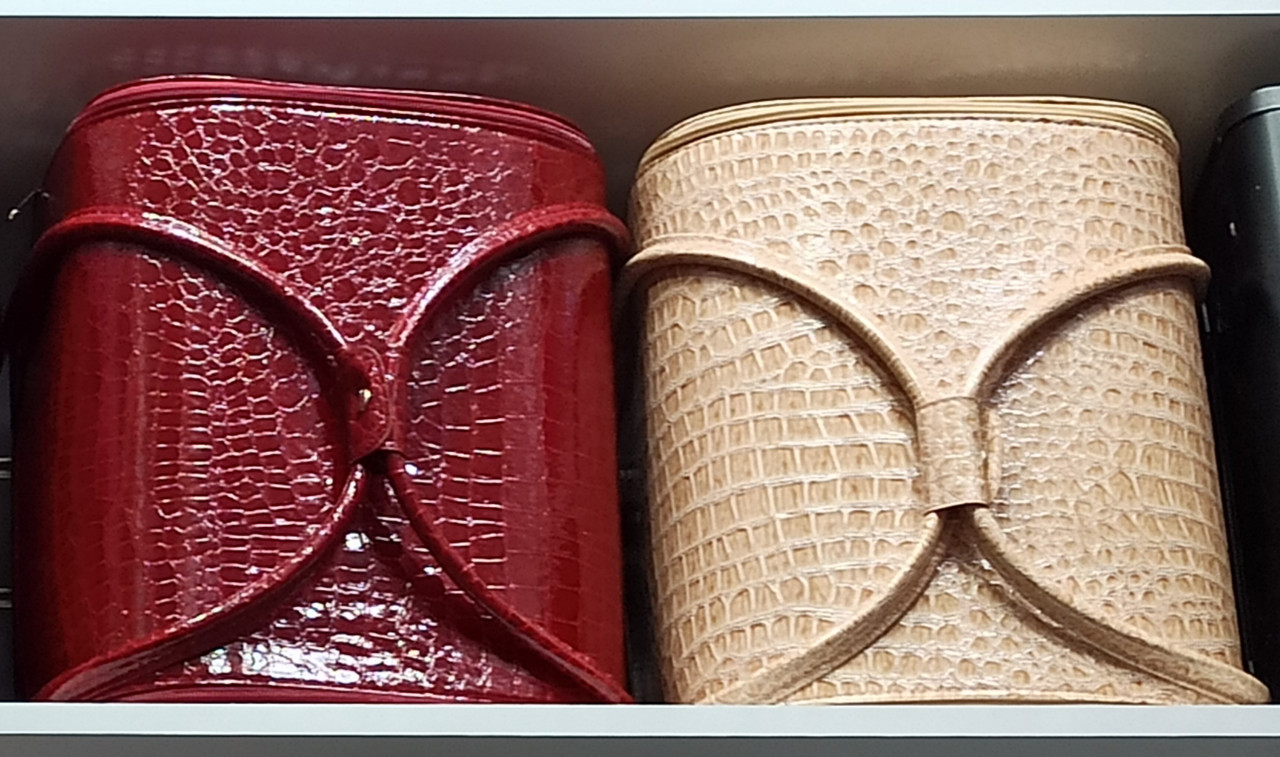 Сумка кейс валіза косметолога Б'юті кейс шкірозамінник малина крокодил для майстрів великий