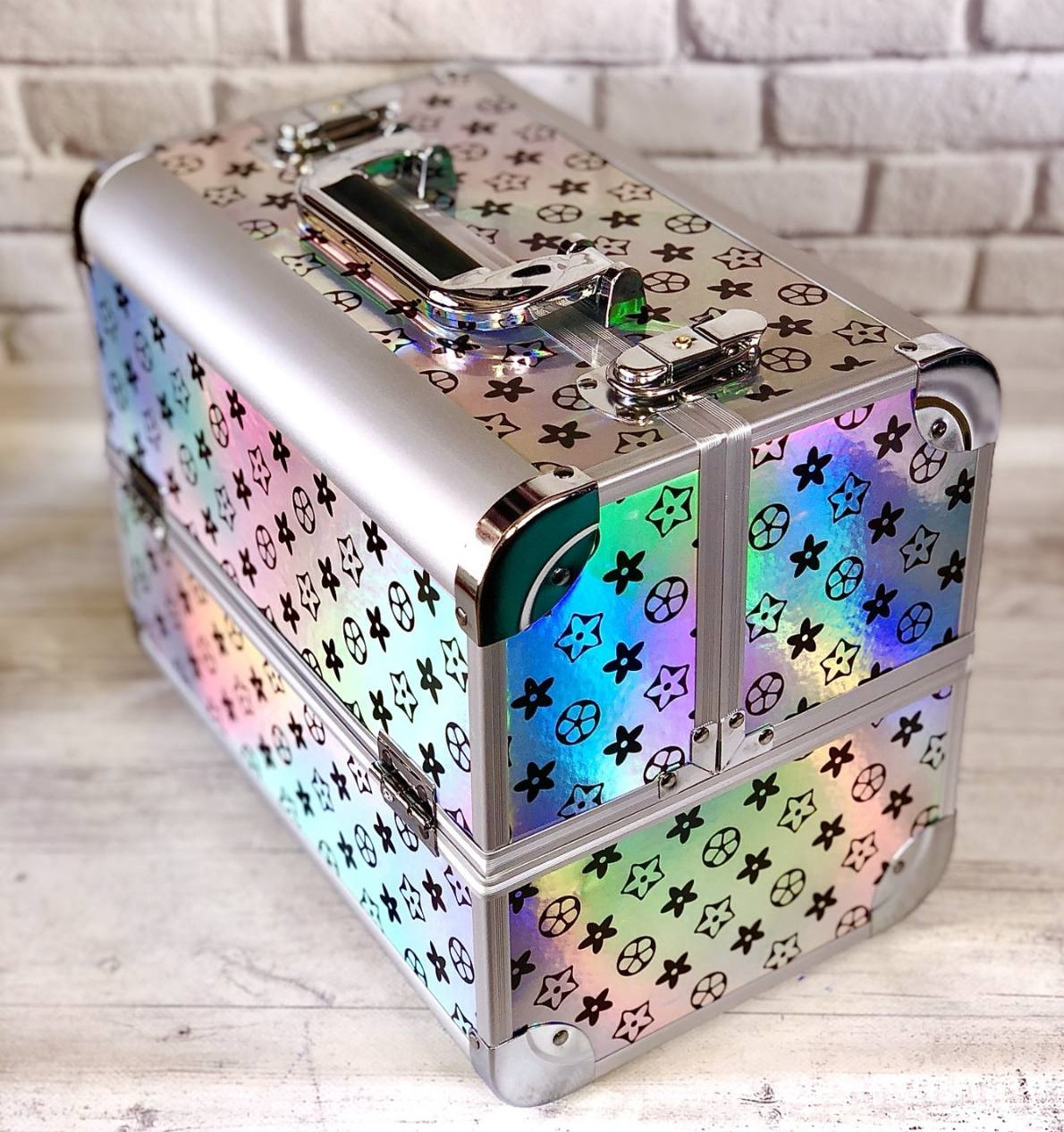 Б'юті кейс валіза алюмінієва з ключем для майстрів