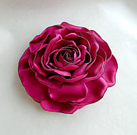 Брошь цветок из ткани ручной работы "Малиновая роза"