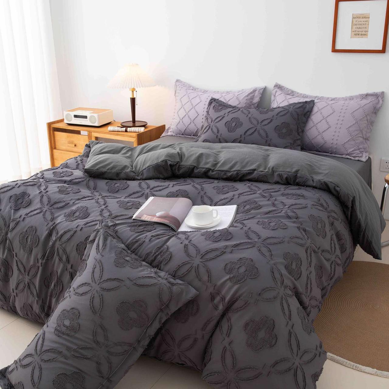 Постільна білизна однотонна сатинова з аплікацією 200 на 220 см євро розмір графітова, фото 1