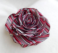 Брошь цветок из ткани ручной работы "Полосатая Роза"