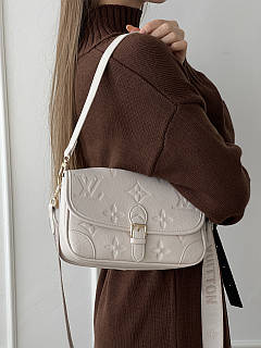 Сумка жіноча Louis Vuitton стегана на два ремінця Білий