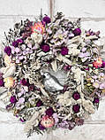 Вінок з натуральних сухоцвітів з пташкою , великодній вінок оберег на двері Срібний серпанок , д 28 см, фото 9
