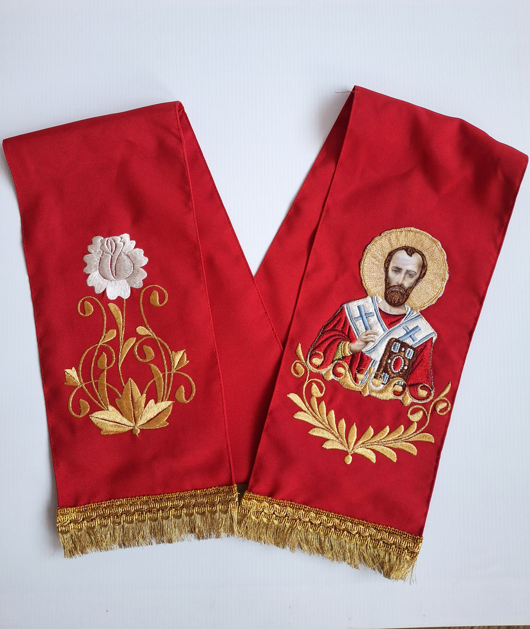 Закладка в Євангеліє з вишивкою габардин (червона)