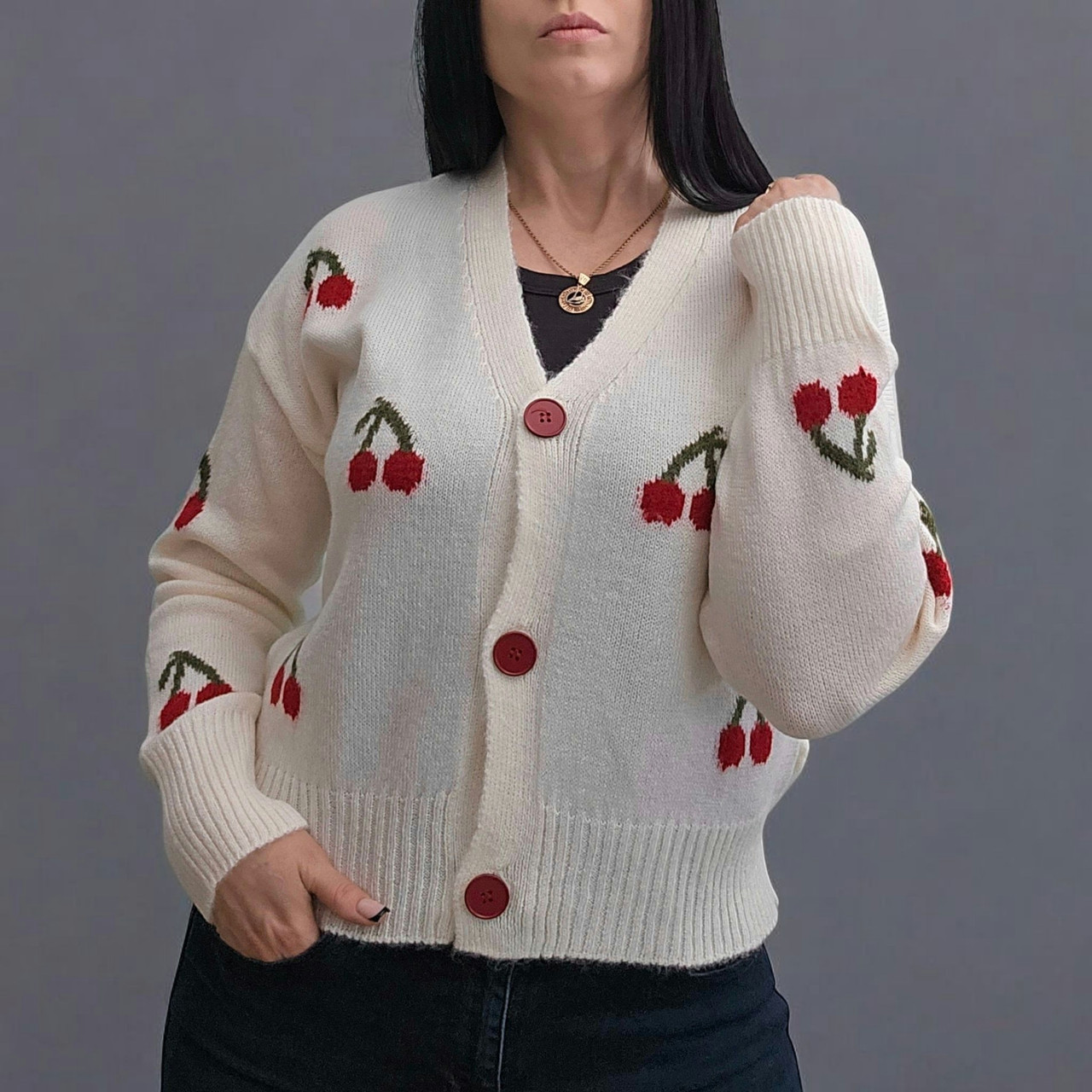Кофта на гудзиках "Вишеньки" жіноча біла. One Size