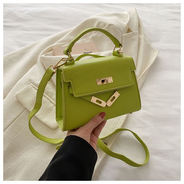 Жіноча сумка 8088 крос-боді на ремінці зелена салатова, фото 1