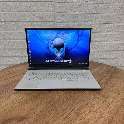 Б/в Ігровий ноутбук Б-клас Dell Alienware m17 R3 17.3" 1920x1080| i7-10750H| 16GB RAM| 512GB SSD| RTX 2070 8GB, фото 1