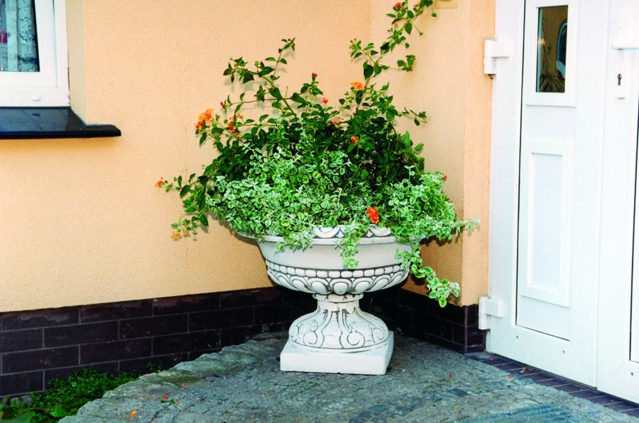 Вазон садовый для цветов «Чаша на ножке» бетонный - фото 6 - id-p458867771