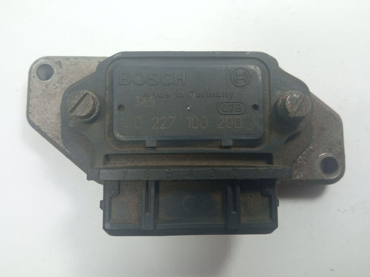 Модуль запалювання Bosch 0227100200 365