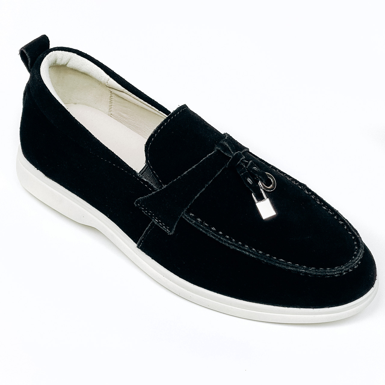 Замшеві жіночі лофери на низькому ходу чорного кольору AllShoes 6195-1 36 розмір