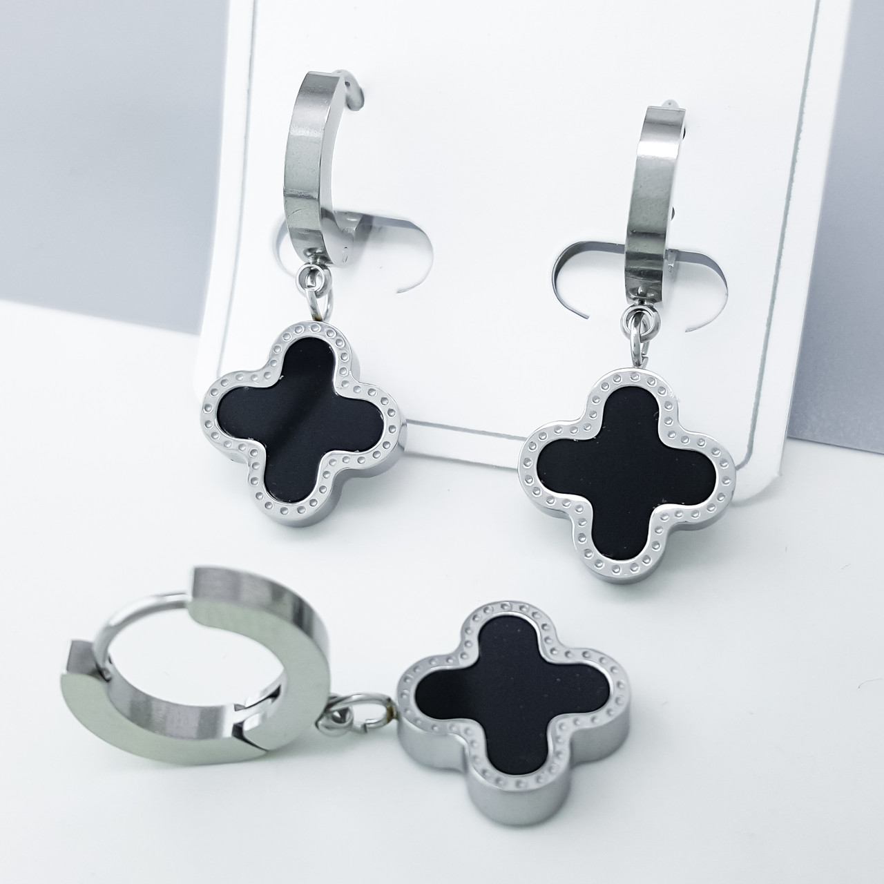 Сережки підвіски "Конюшина" з чорною вставкою, нержавіюча сталь, stainless steel, під срібло