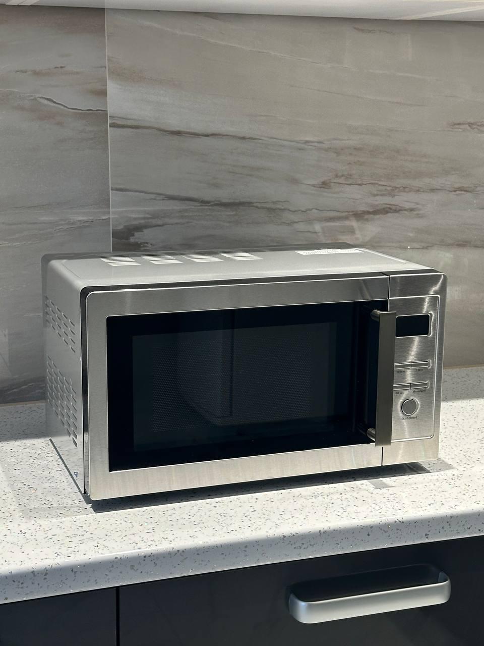 Мікрохвильова піч EWT INOX MEG50K-6
