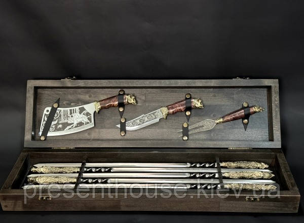 Набір для шашлику Дикі звірі з сікачем, ножем, виделкою в дерев'яному кейсі, фото 1