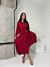 Бордовий жіночий базовий стильний костюм-двійка з якісного шовку: сорочка на гудзиках та спідниця-міді, фото 4