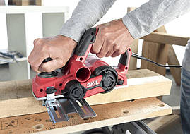 Skil Рубанок 1590 AA 710Вт 82мм стругання до 2мм 2.6кг