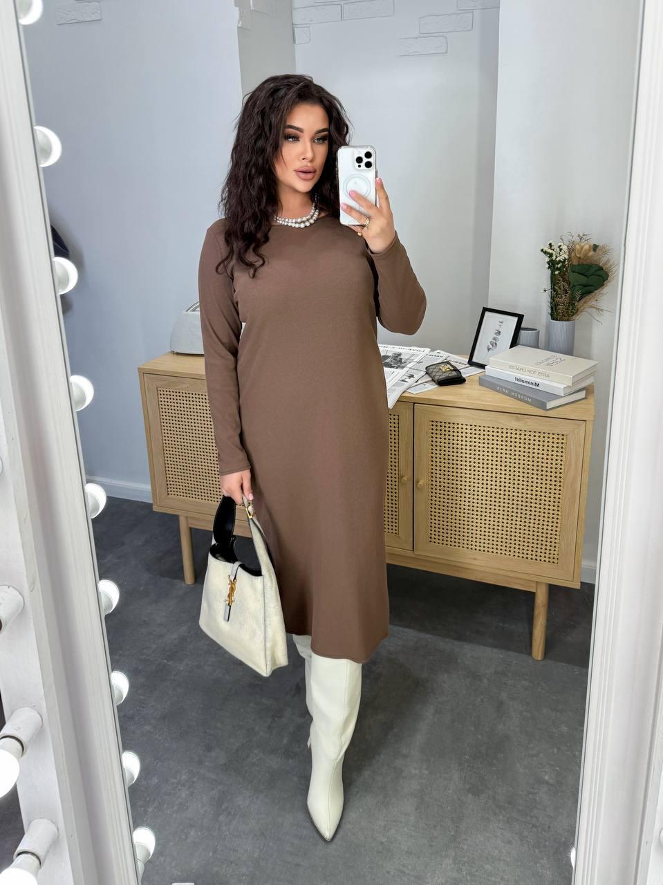 Жіноча довга трикотажна сукня двостороння в рубчик великого розміру plussize 48-58 вільного крою