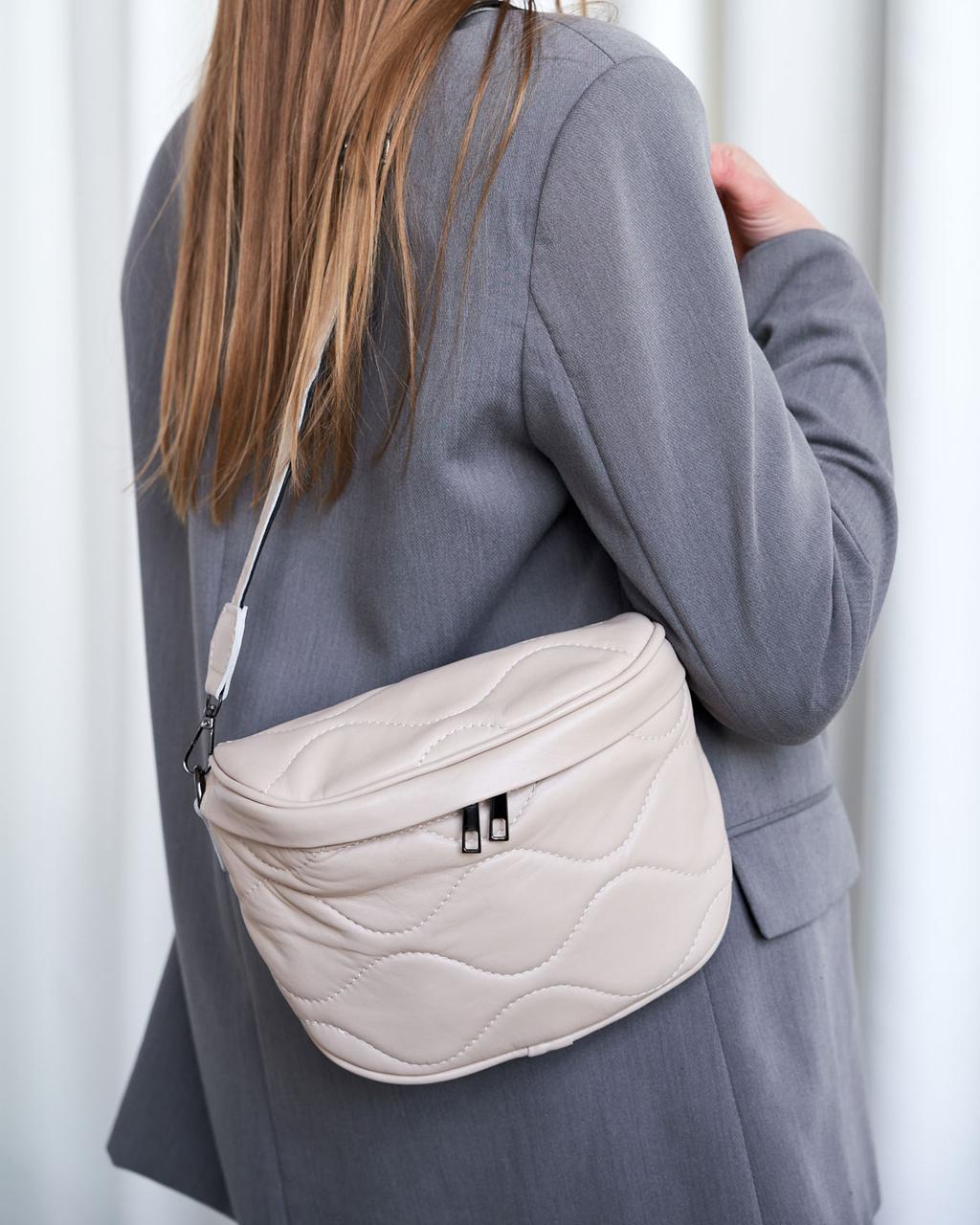 Жіноча сумка Welassie з одним відділенням на блискавці з натуральної шкіри бежева «Пегі» з натуральної шкіри