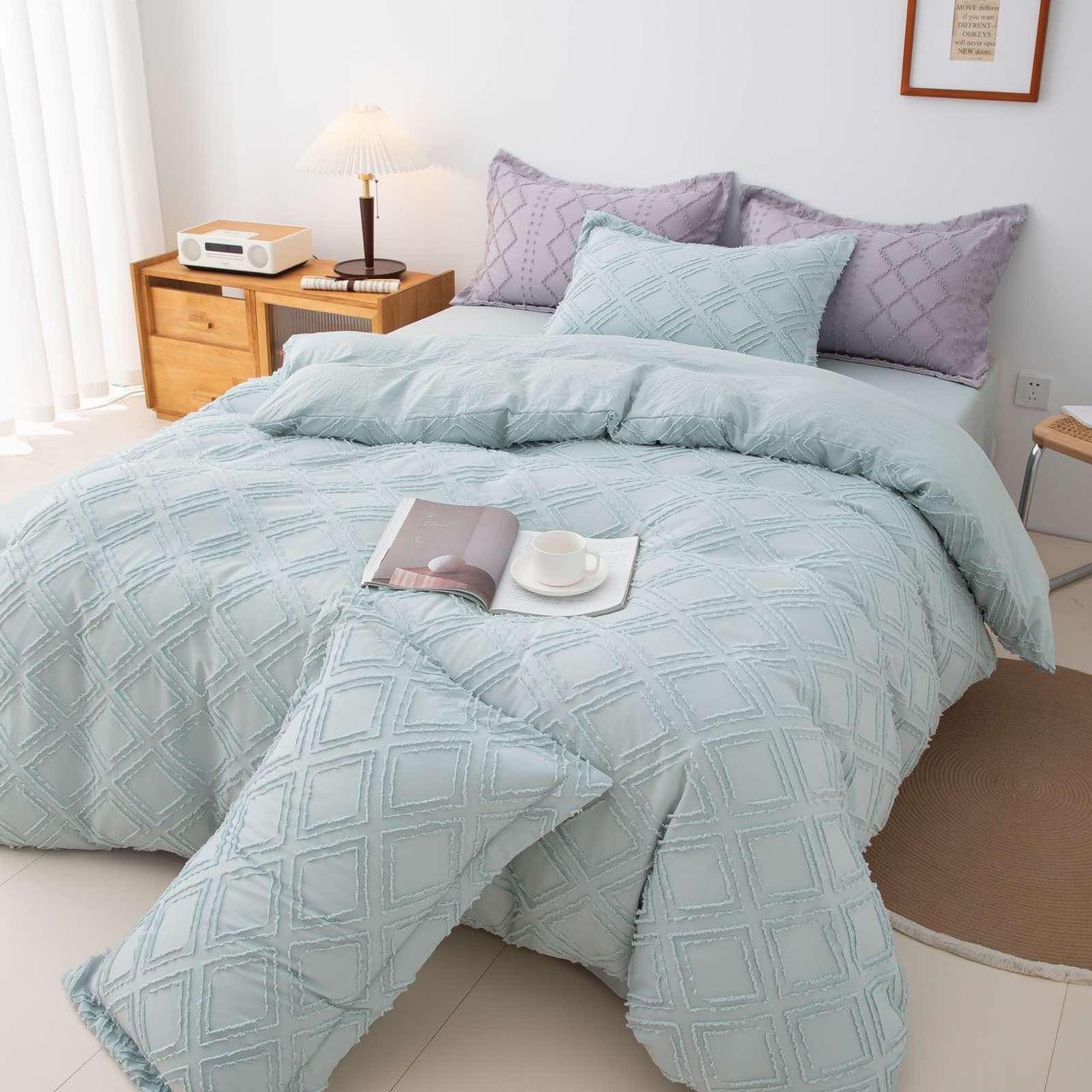 Постільна білизна однотонна сатинова з аплікацією 200 на 220 см євро розмір бірюзова, фото 1