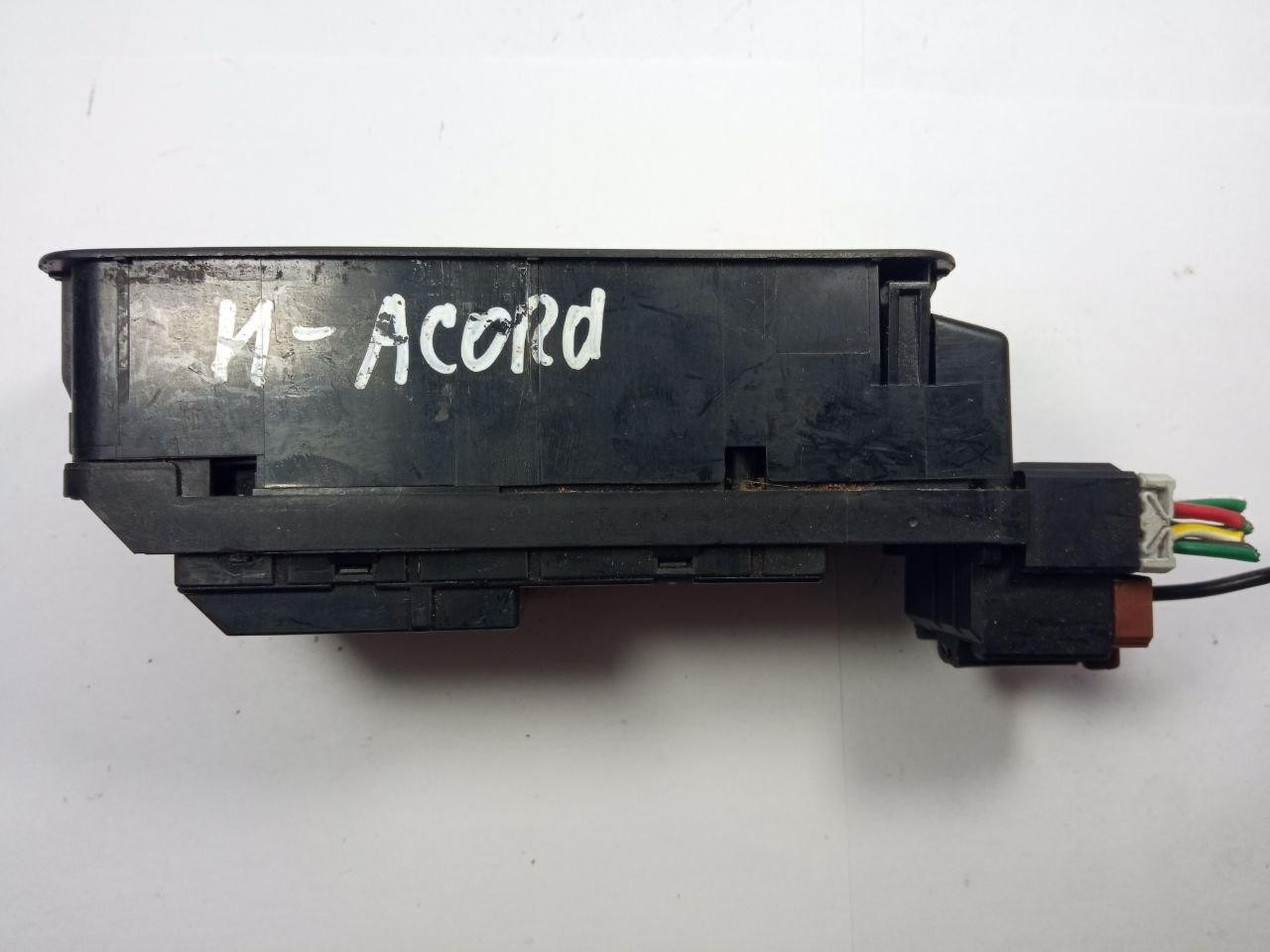 Блок аварійної сигналізації M13590 SN7L M13421 Honda Accord