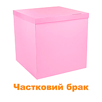 Коробка-сюрприз рожевого кольору (з обох боків). Розмір 700х700х700мм (частковий брак)