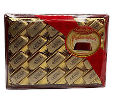 Подарункова коробка цукерок Dolciaria Monardo Gianduiotti 200 грамів