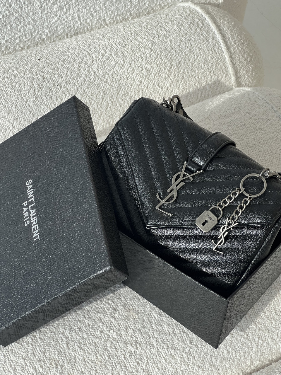 Женская сумка Yves Saint Laurent College Medium YSL Ив Сен Лоран черный серебро клатч Premium