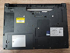 Ноутбук Б-клас Fujitsu LifeBook E736/ 13.3" (1920x1080)/ Core i5-6300U/ 8 GB RAM/ 128 GB SSD/ HD 520/ Без АКБ, фото 4
