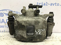 Суппорт передній правий Mitsubishi L200 KB 2.5 ДИЗЕЛЬ 4D56U 2006 (б/у)