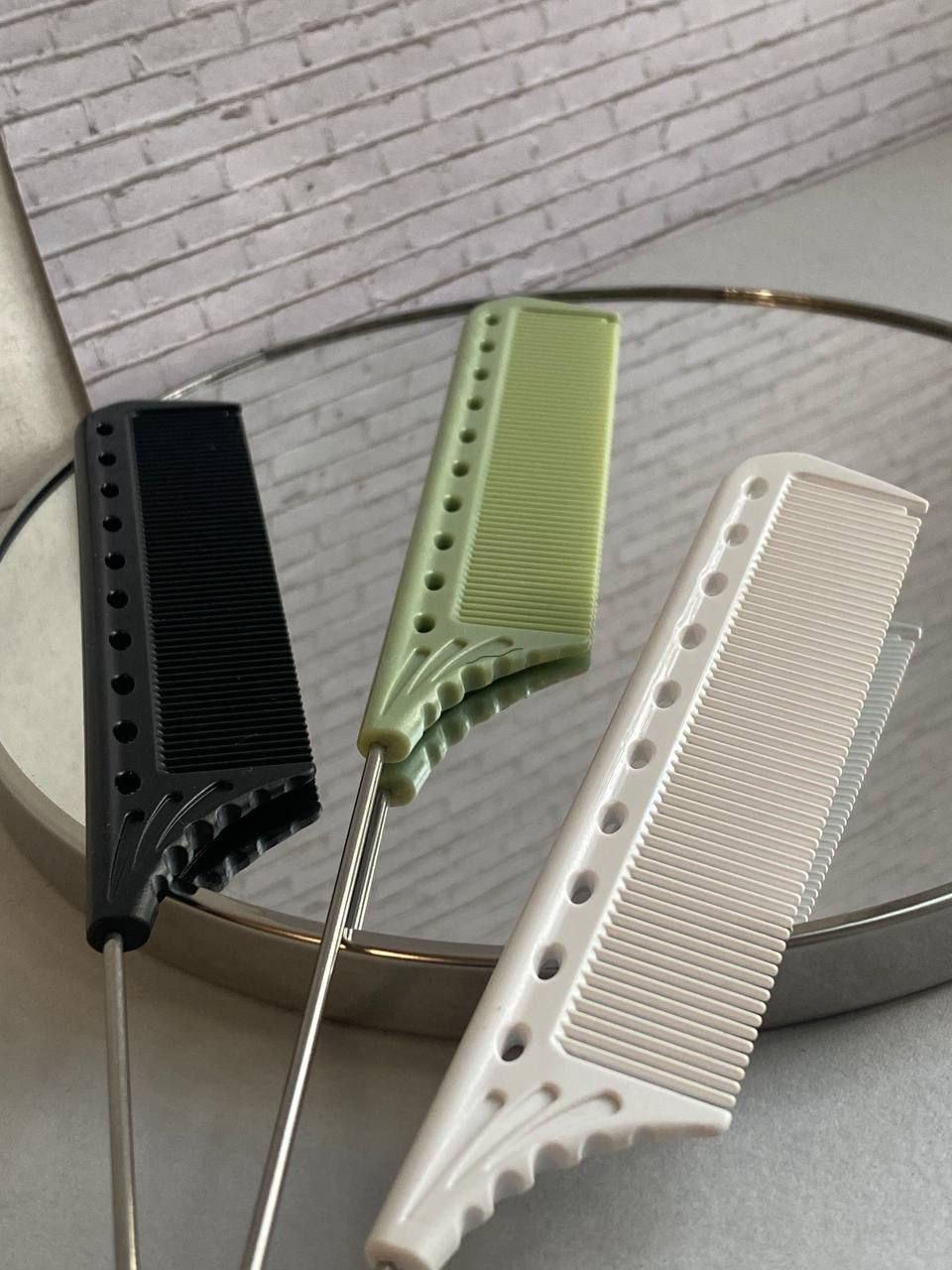 Гребінець з шпікулем 22 см