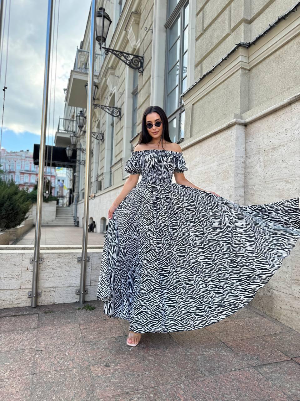 Квіткова жіноча сукня максі з рукавами ліхтариками та пишною спідницею Smv9106