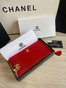 Гаманець Шанель шкіряний лакований червоний на блискавці в коробці