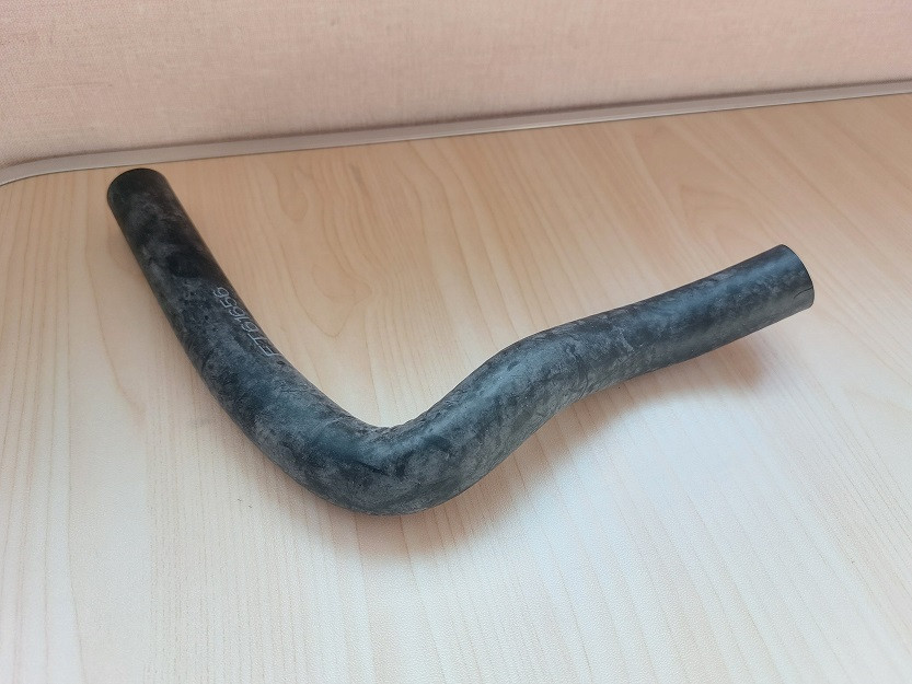 Патрубок теплообмінника нижній Fiat Ducato 230, Peugeot Boxer, Citroen Jumper (1994-2002) 2.5/2.8, 1317R6
