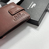 Чоловічий шкіряний гаманець на магниті Lacoste (82081) коричневий, фото 7