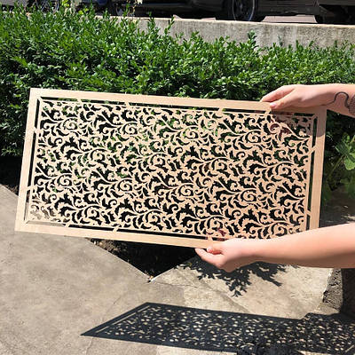 Порізка фанери лазером