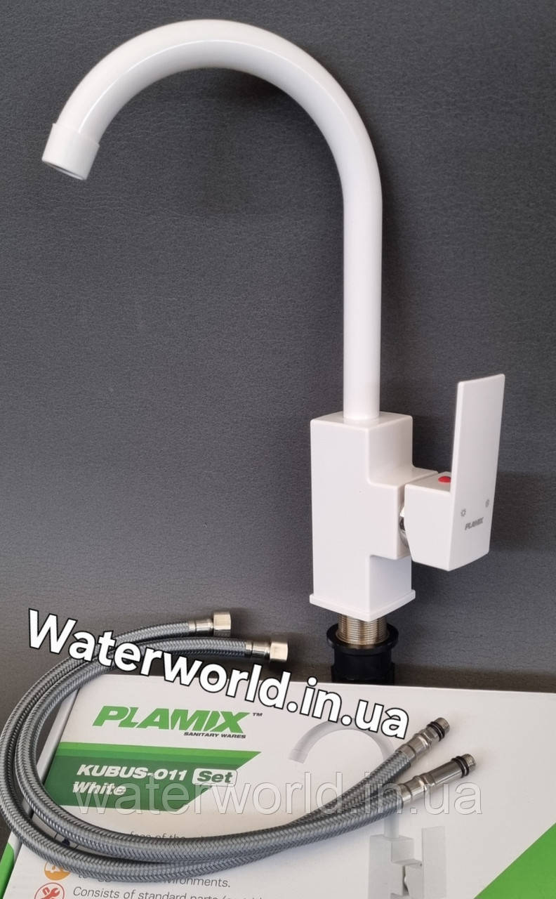 Змішувач із термопластику на мийку Plamix kub 011 у комплекті шланги для підключення до водопроводу М10 50 см, фото 1