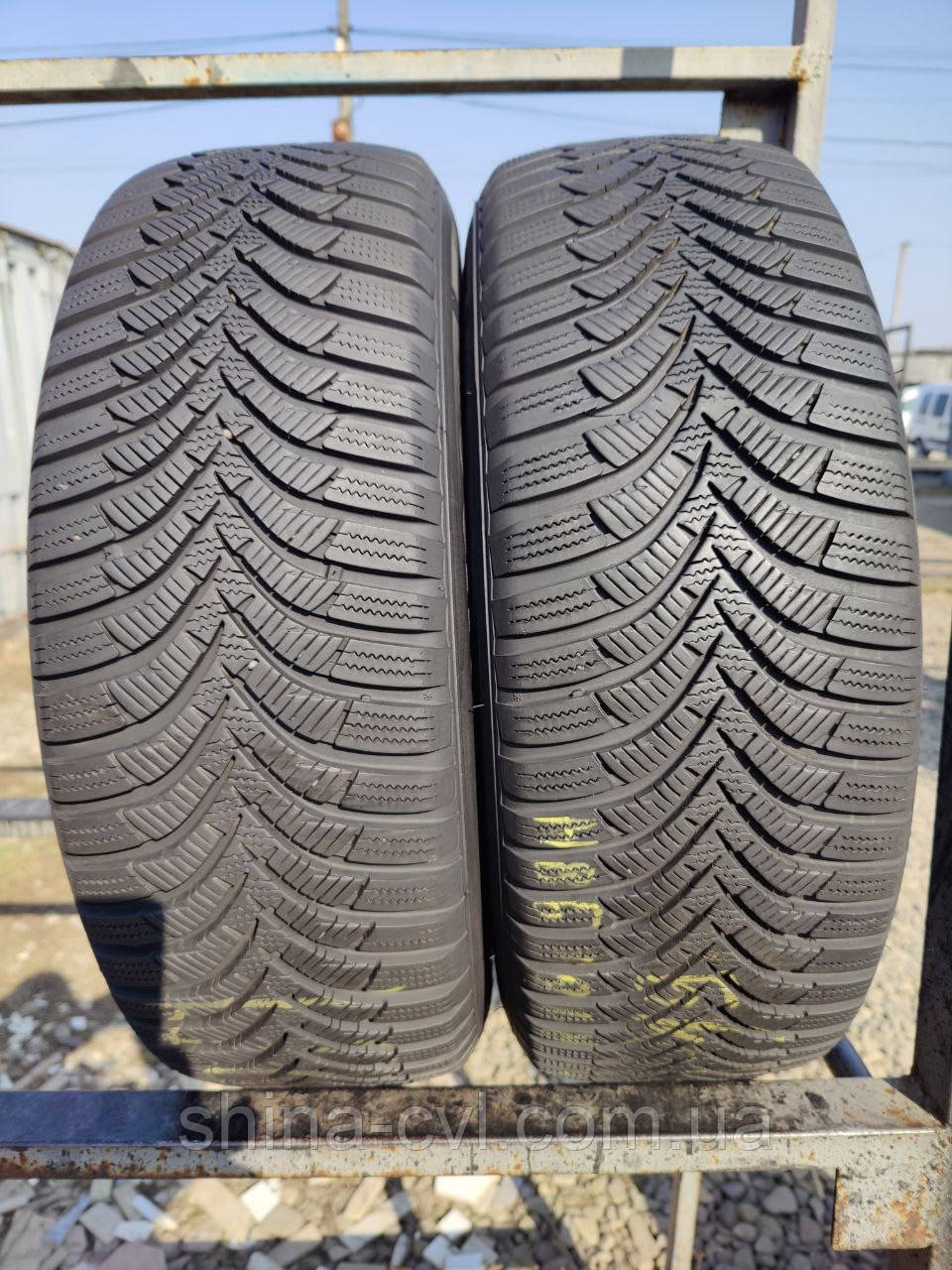 Зимові шини 215 65 r16 98H Hankook Winter I*Cept RS2