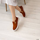 Жіночі замшеві туфлі рудого кольору з резинками з боків, фото 2