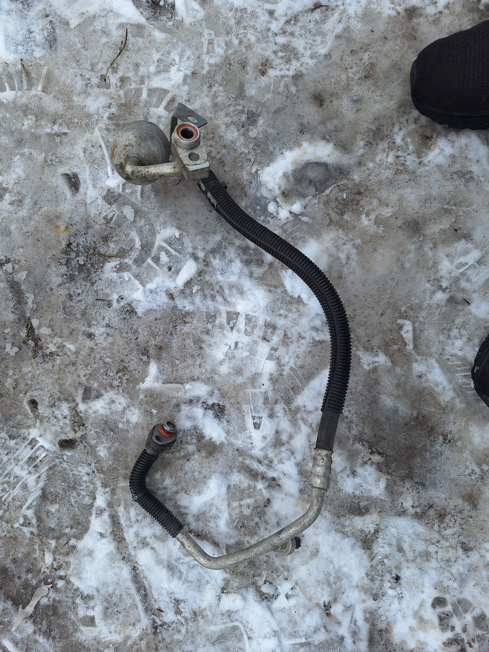 Шланг кондиціонера, від компресора до радіатора 2.3 EcoBoost Ford Explorer 5 2015-2019 GB5Z19972C DB5Z19972C; GB5Z-19972-C, фото 1