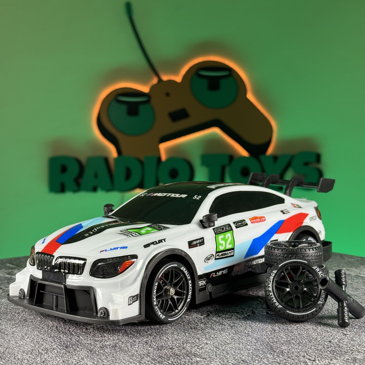 Машинка для дрифту BMW M-POWER Neon на радіокеруванні Біла | Дрифт машинка на радіоуправлінні | Машинка на пульті, фото 1