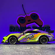 Машинка для дрифту Porsche POWER Neon на радіокеруванні Жовта | Дрифт машинка на пульті управління Машинка на радіоуправлінні, фото 3