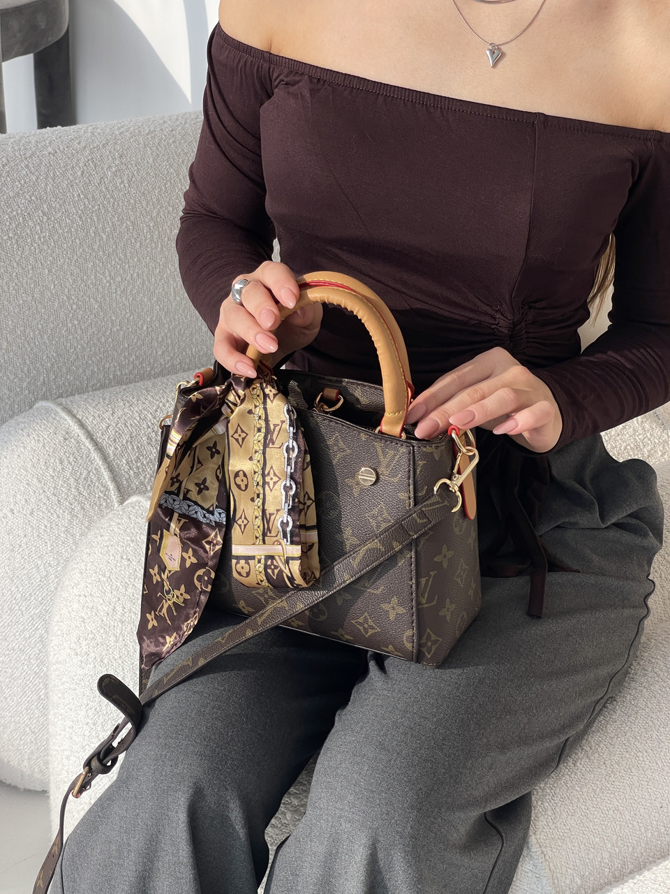 Сумка жіноча Louis Vuitton Braided Handle Montaigne Handbag коричневий міні