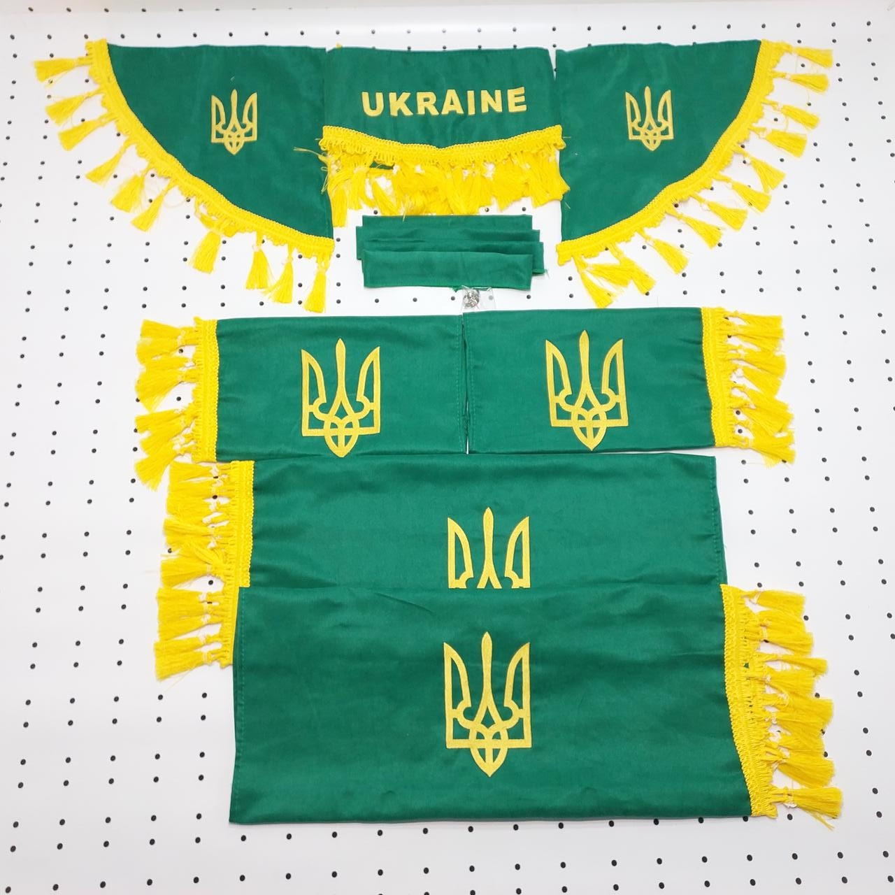 Комплект штор на кабіну МТЗ ЮМЗ МК (зелені)